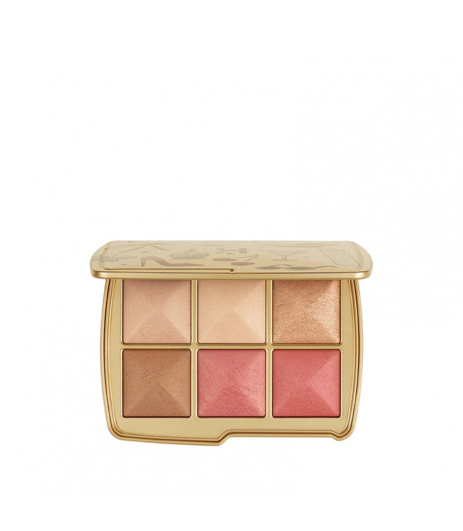 Hourglass and Barneys New York - Ambient Lighting Edit